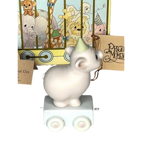 Precious Moments BIRTHDAY TRAIN 3 Yrs Old Porcelain PIG Figurine Enesco Box Tags - Picture 2 of 6